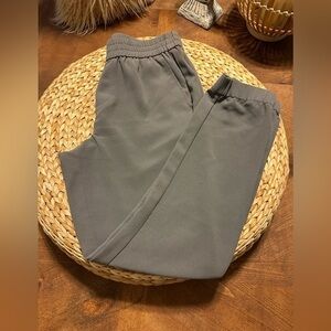 UEC Banana Republic Women's Soft Jogger Pants Gray Sz 0 Short dress/athelisure